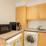Peaceful 1Br Near Canary Warf, 2Min Thames River