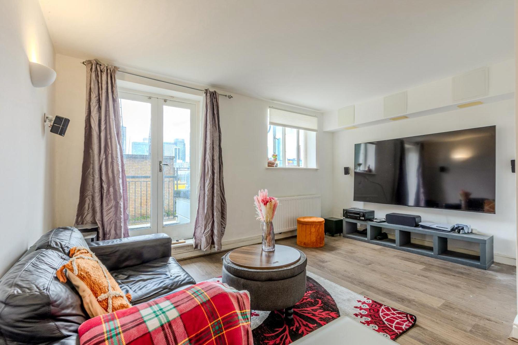 Peaceful 1br Near Canary Warf, 2min Thames River * Londra