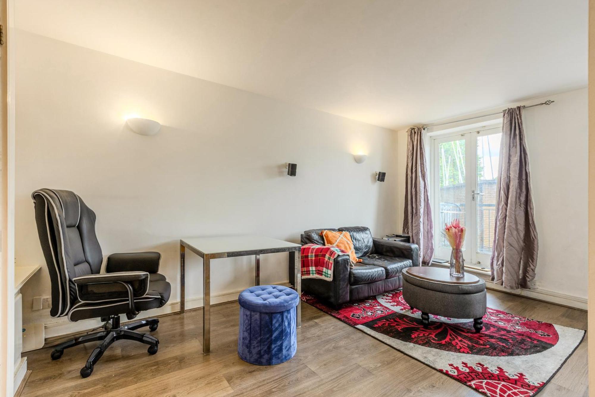 Appartamento Peaceful 1br Near Canary Warf, 2min Thames River
